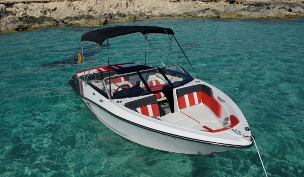 A day motor yachting around Ibiza