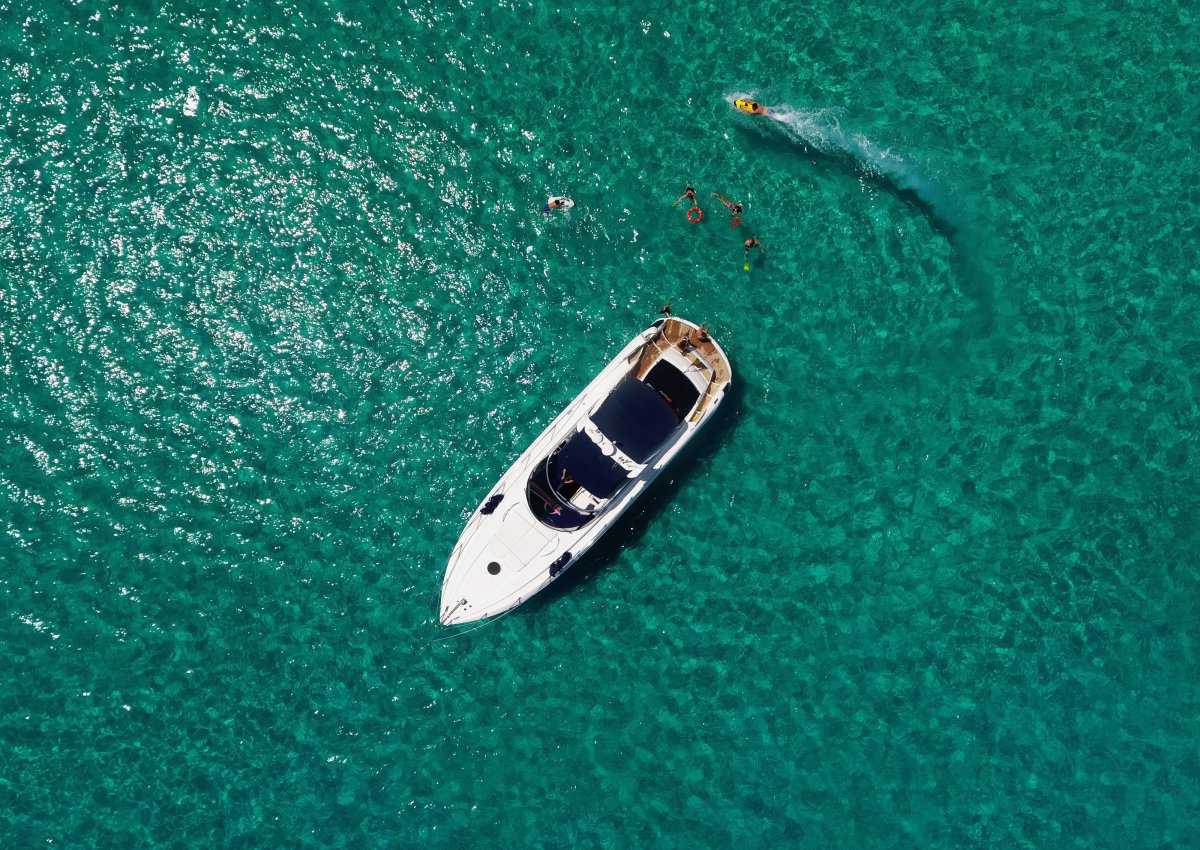 Alquilar un barco en ibiza después del verano