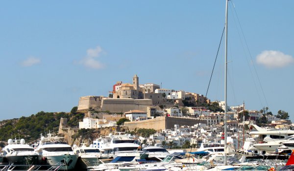 Puertos en la ciudad de Ibiza