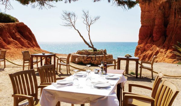 Restaurantes de playa para comer en Ibiza y Formentera
