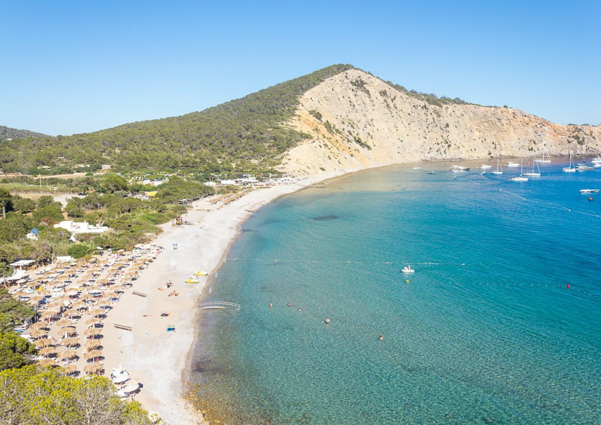 These are the best beaches for dropping anchor around Ibiza