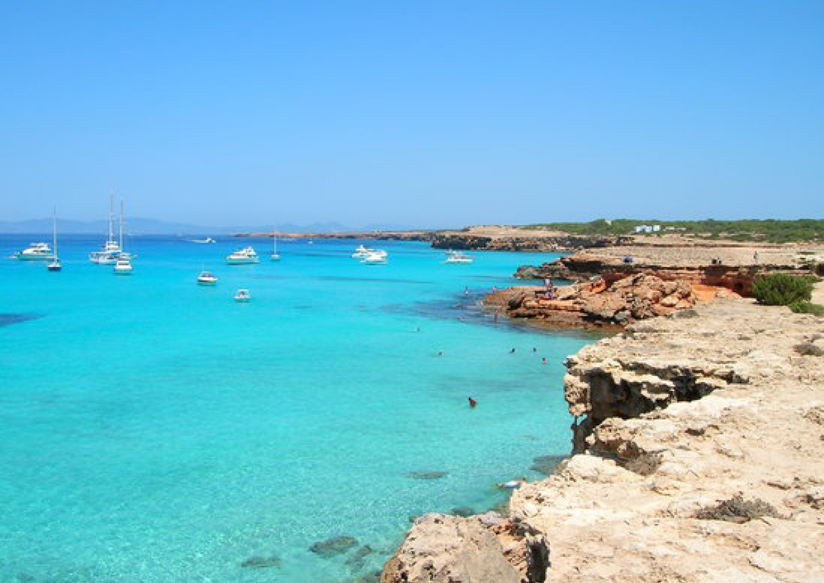 Ruta de una semana navegando por Ibiza y Formentera